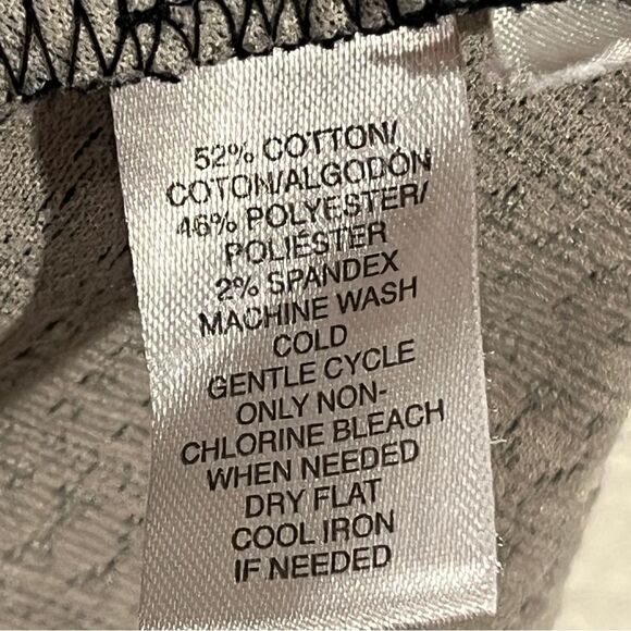 Loft Chic Black and White Patterned long sleeve fit and flare Dress Size small - Picture 9 of 11